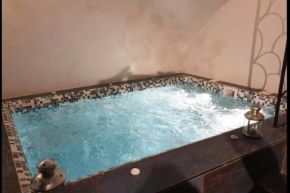 001 Villa Safranier with private jacuzzi